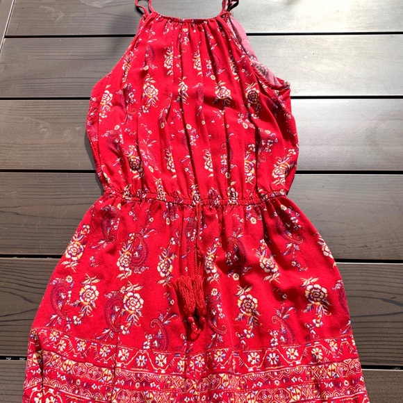 Mossimo Supply Co. Pants - ⭐️ 3/$10!! Red Floral Romper